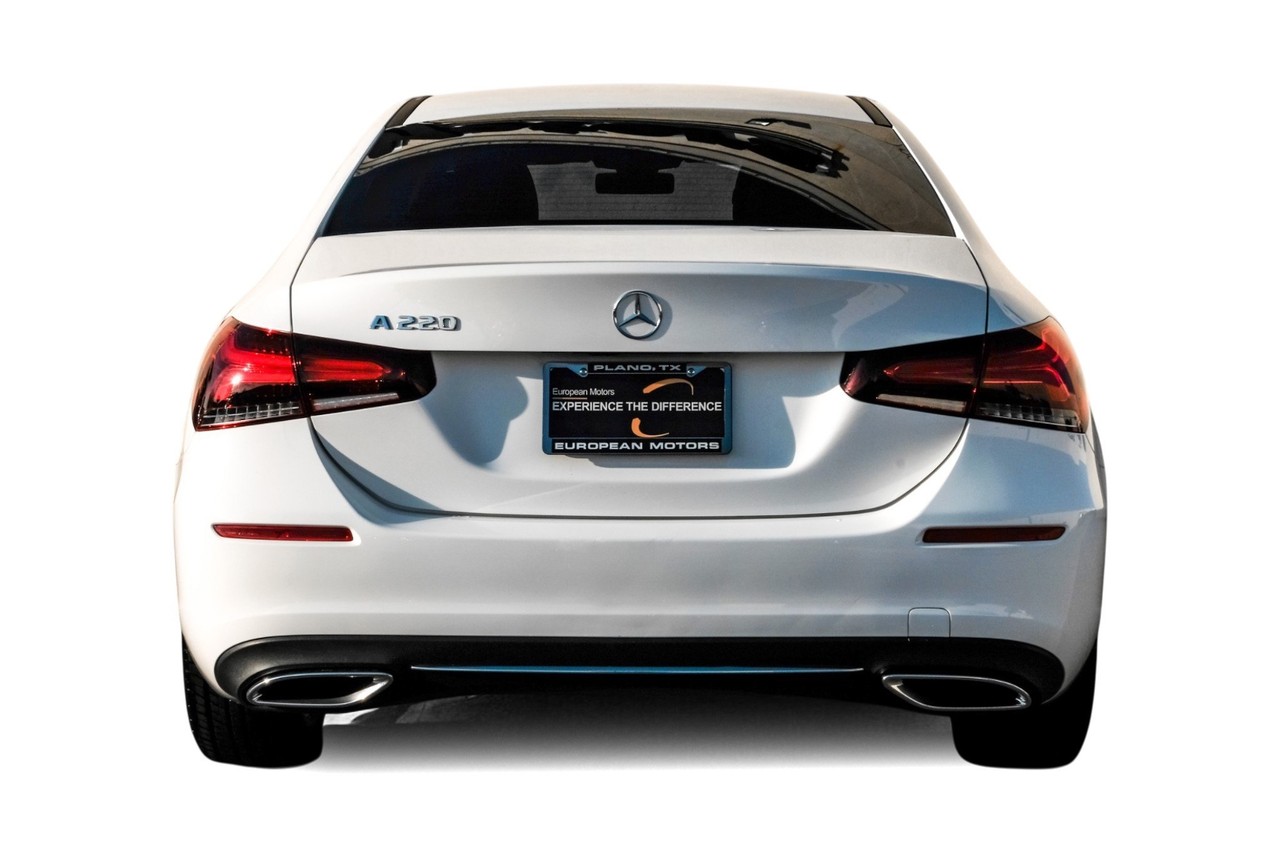 Mercedes-Benz A 220 Vehicle Main Gallery Image 10