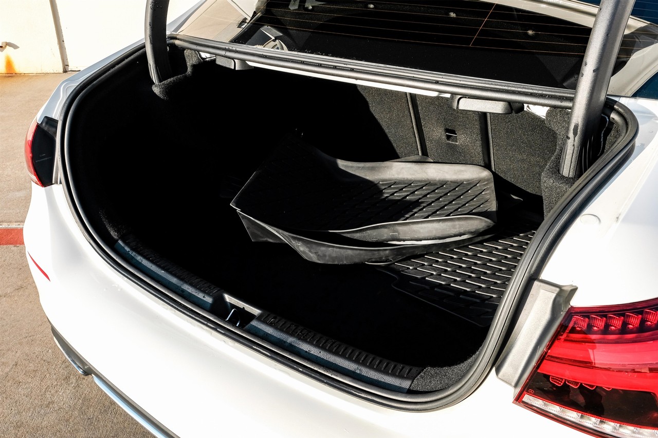 Mercedes-Benz A 220 Vehicle Main Gallery Image 53