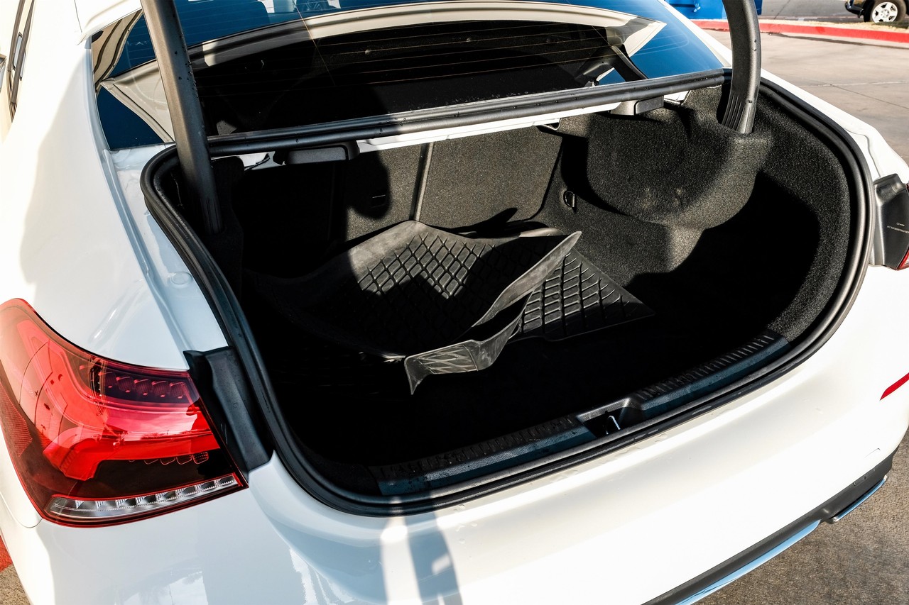 Mercedes-Benz A 220 Vehicle Main Gallery Image 54