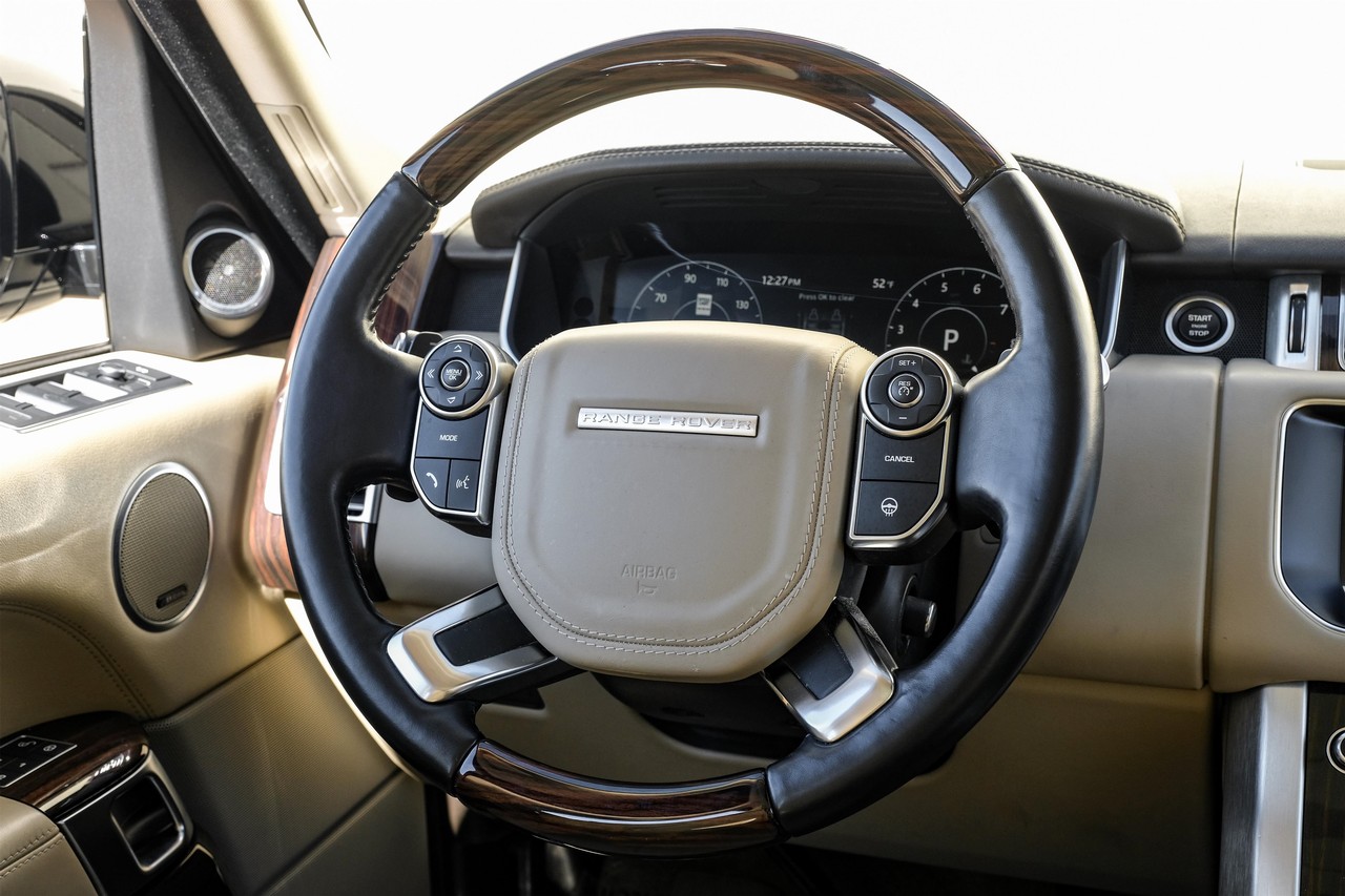 Land Rover Range Rover Vehicle Main Gallery Image 17