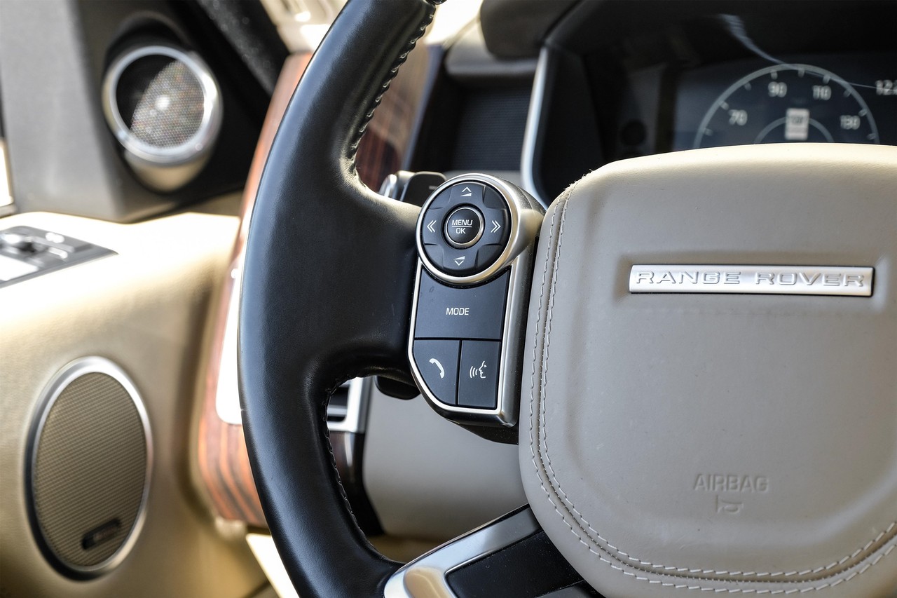 Land Rover Range Rover Vehicle Main Gallery Image 18