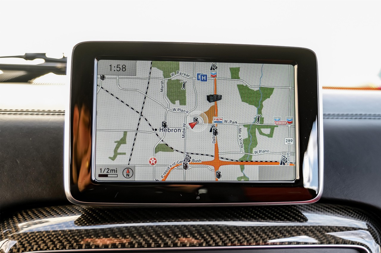 Mercedes-Benz G 63 AMG Vehicle Main Gallery Image 21