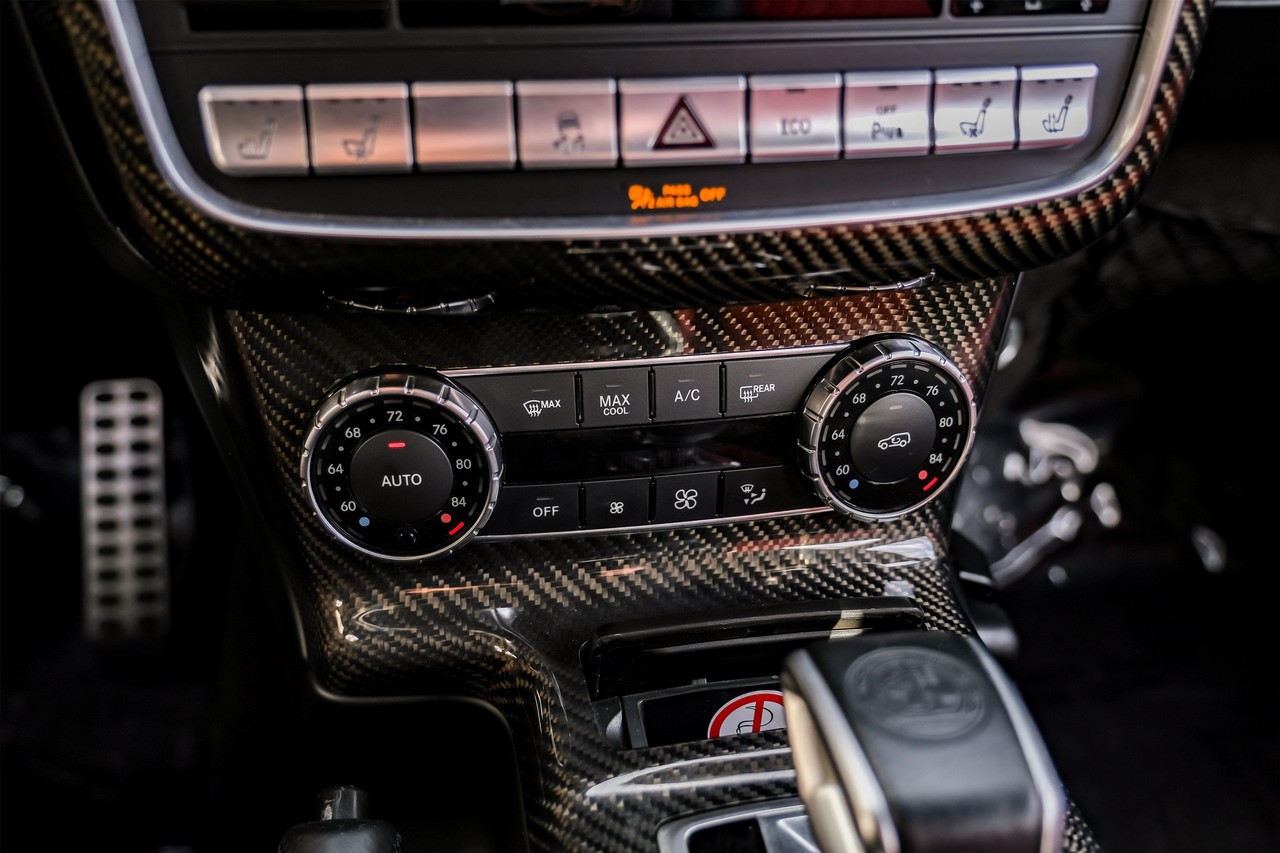 Mercedes-Benz G 63 AMG Vehicle Main Gallery Image 27