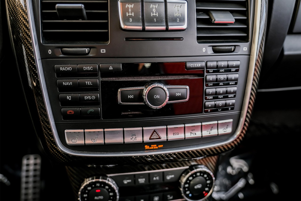 Mercedes-Benz G 63 AMG Vehicle Main Gallery Image 28