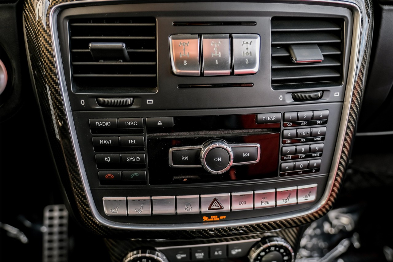 Mercedes-Benz G 63 AMG Vehicle Main Gallery Image 29