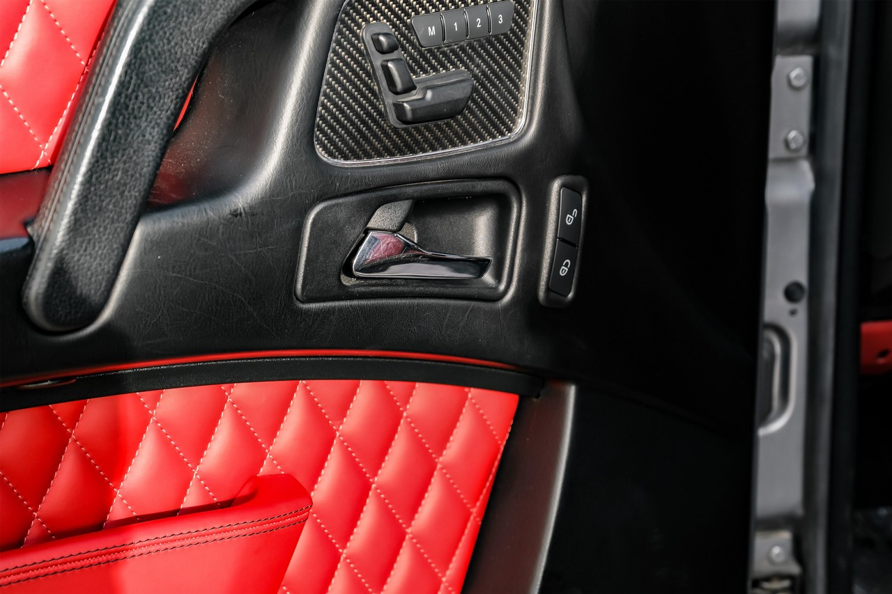 Mercedes-Benz G 63 AMG Vehicle Main Gallery Image 43