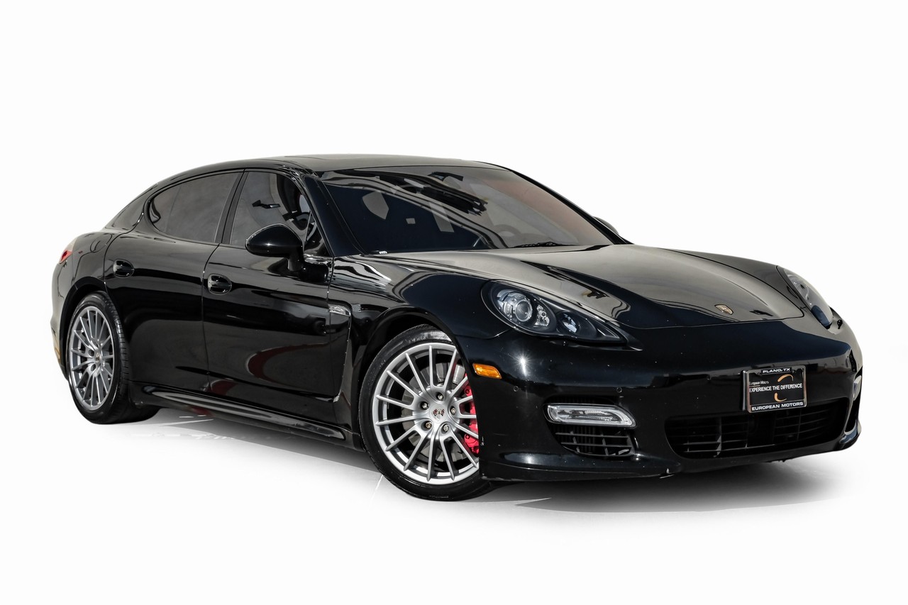 Porsche Panamera Vehicle Main Gallery Image 07