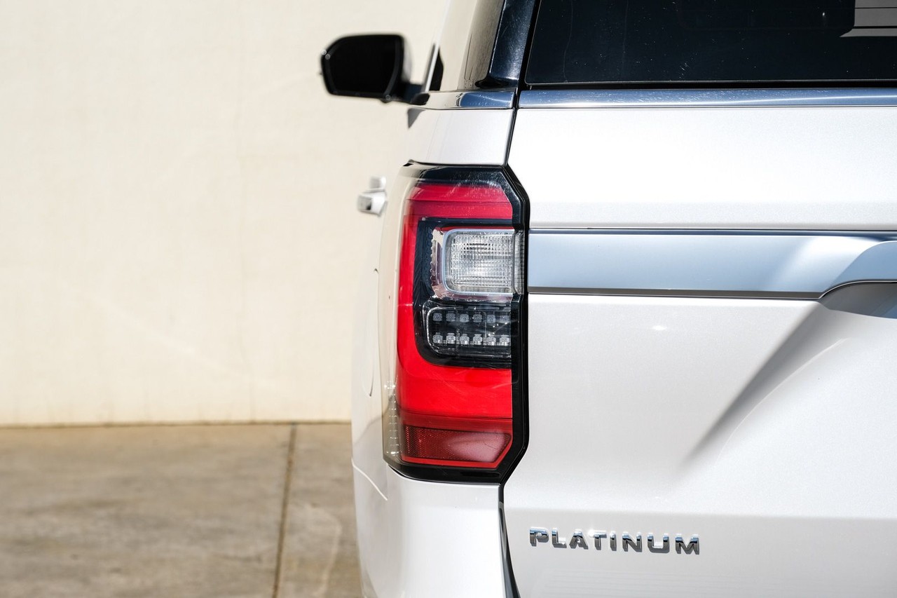 Ford Expedition Vehicle Main Gallery Image 50