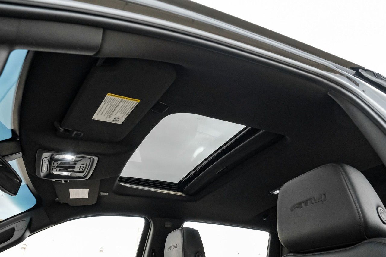 GMC Sierra 1500 Vehicle Main Gallery Image 05