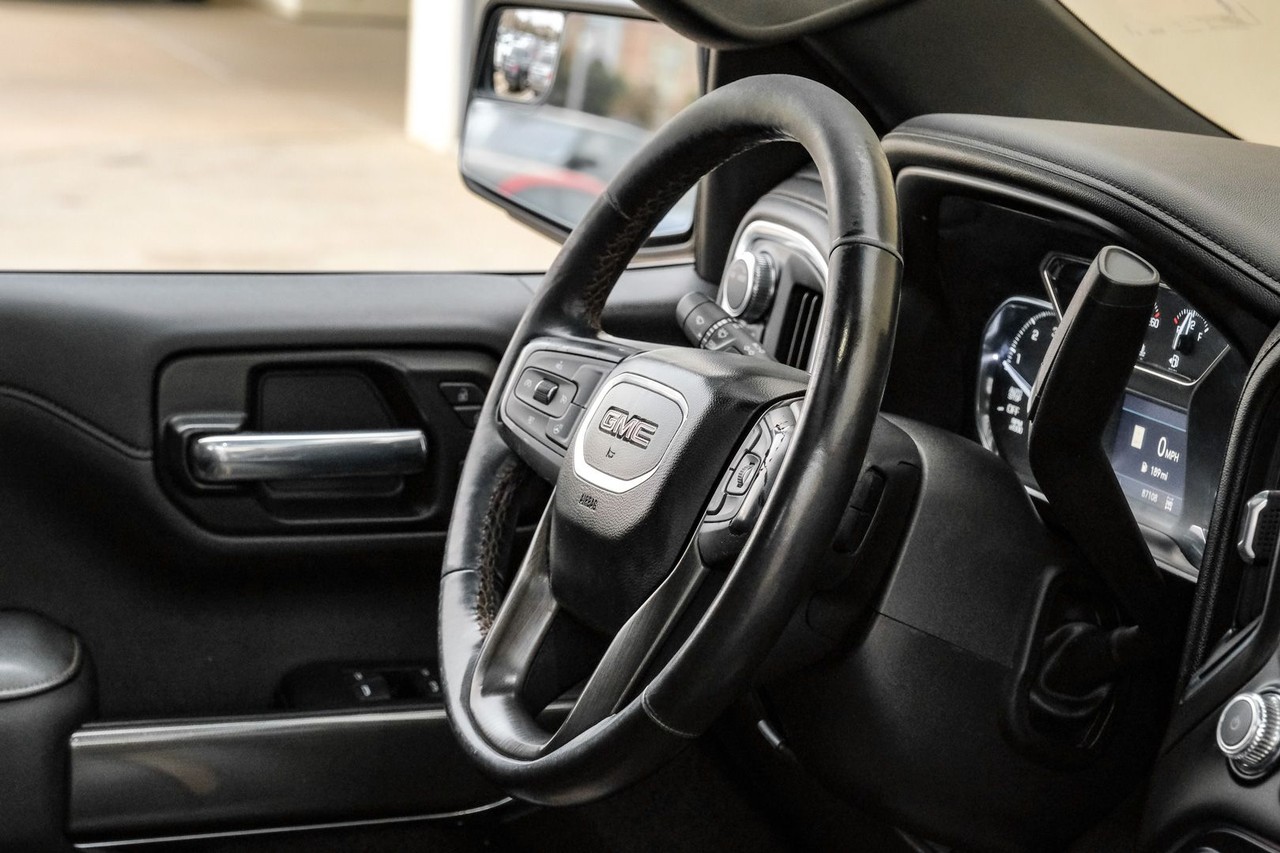 GMC Sierra 1500 Vehicle Main Gallery Image 14