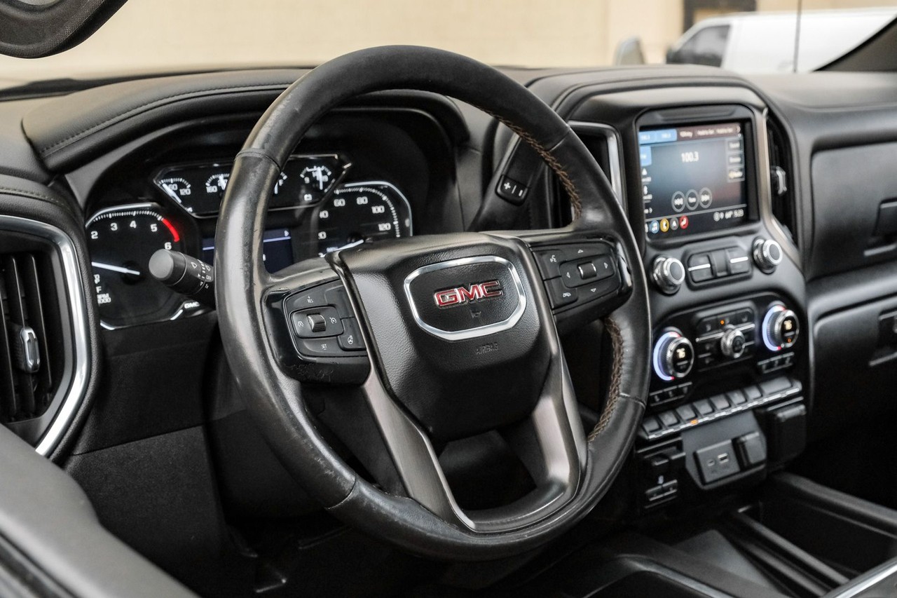 GMC Sierra 1500 Vehicle Main Gallery Image 16