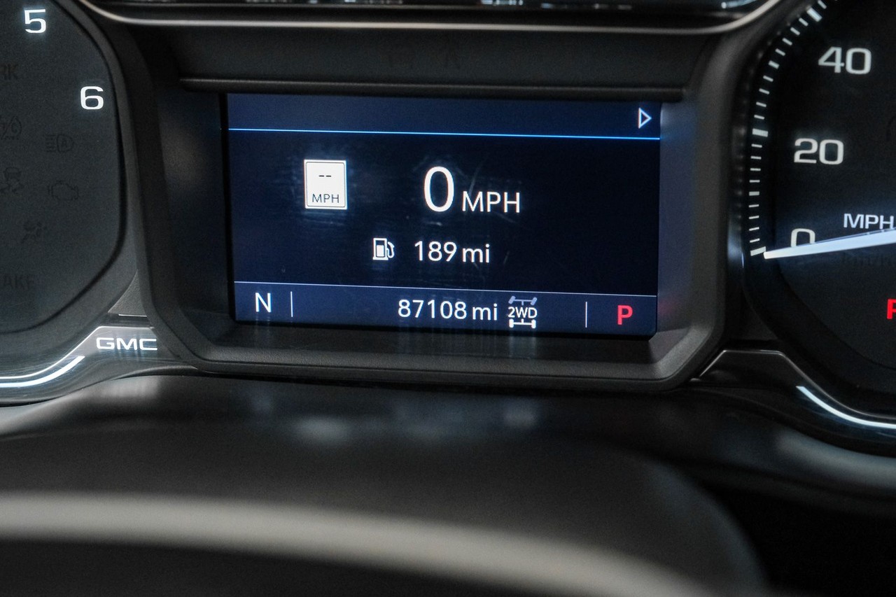 GMC Sierra 1500 Vehicle Main Gallery Image 22