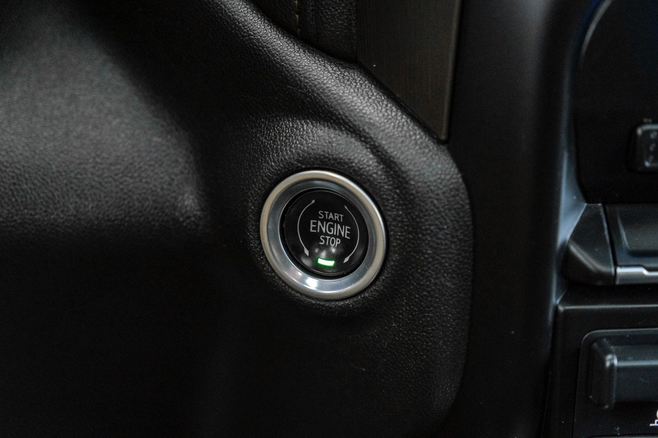 GMC Sierra 1500 Vehicle Main Gallery Image 23