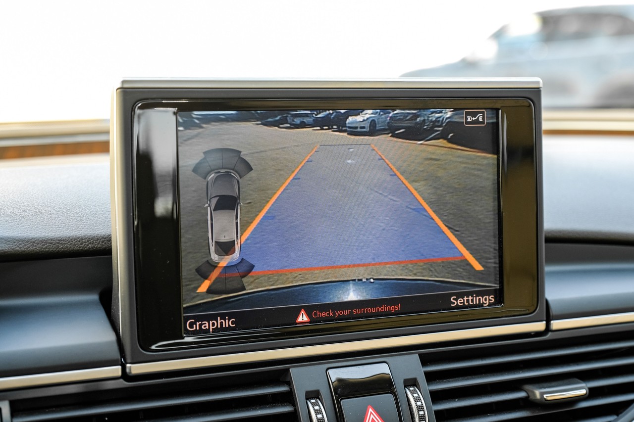 Audi A7 Vehicle Main Gallery Image 23