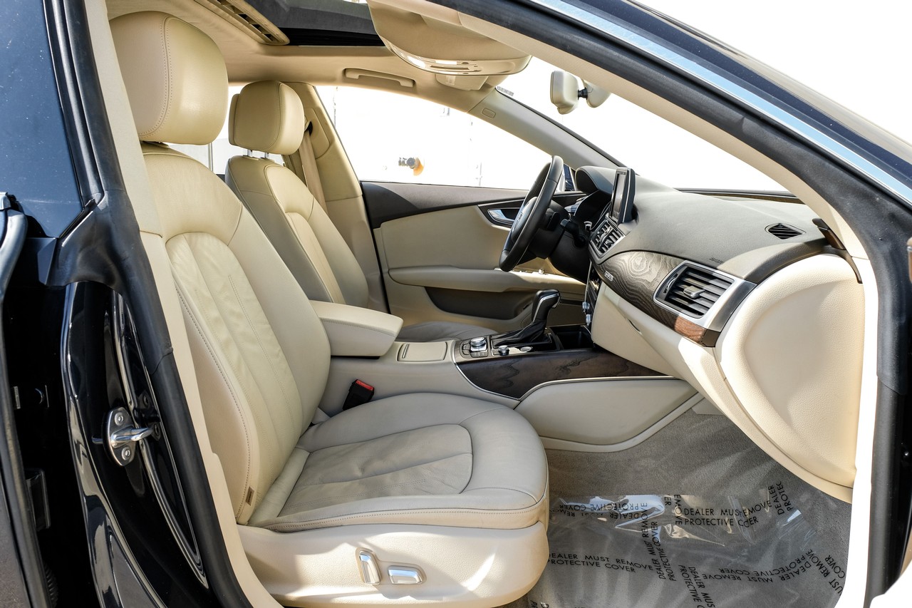 Audi A7 Vehicle Main Gallery Image 31
