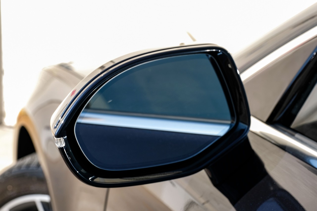 Audi A7 Vehicle Main Gallery Image 38