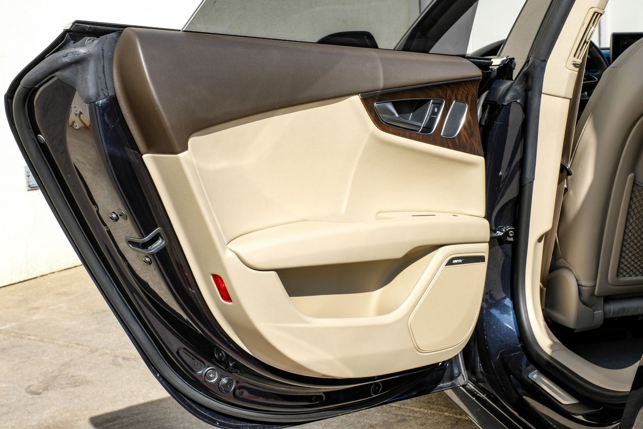 Audi A7 Vehicle Main Gallery Image 42