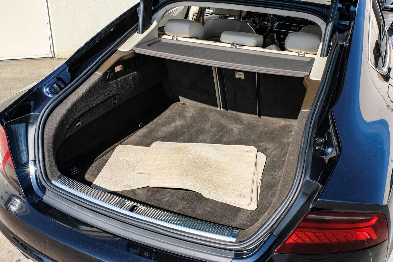 Audi A7 Vehicle Main Gallery Image 45