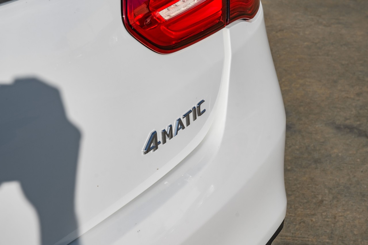 Mercedes-Benz GLE Vehicle Main Gallery Image 58