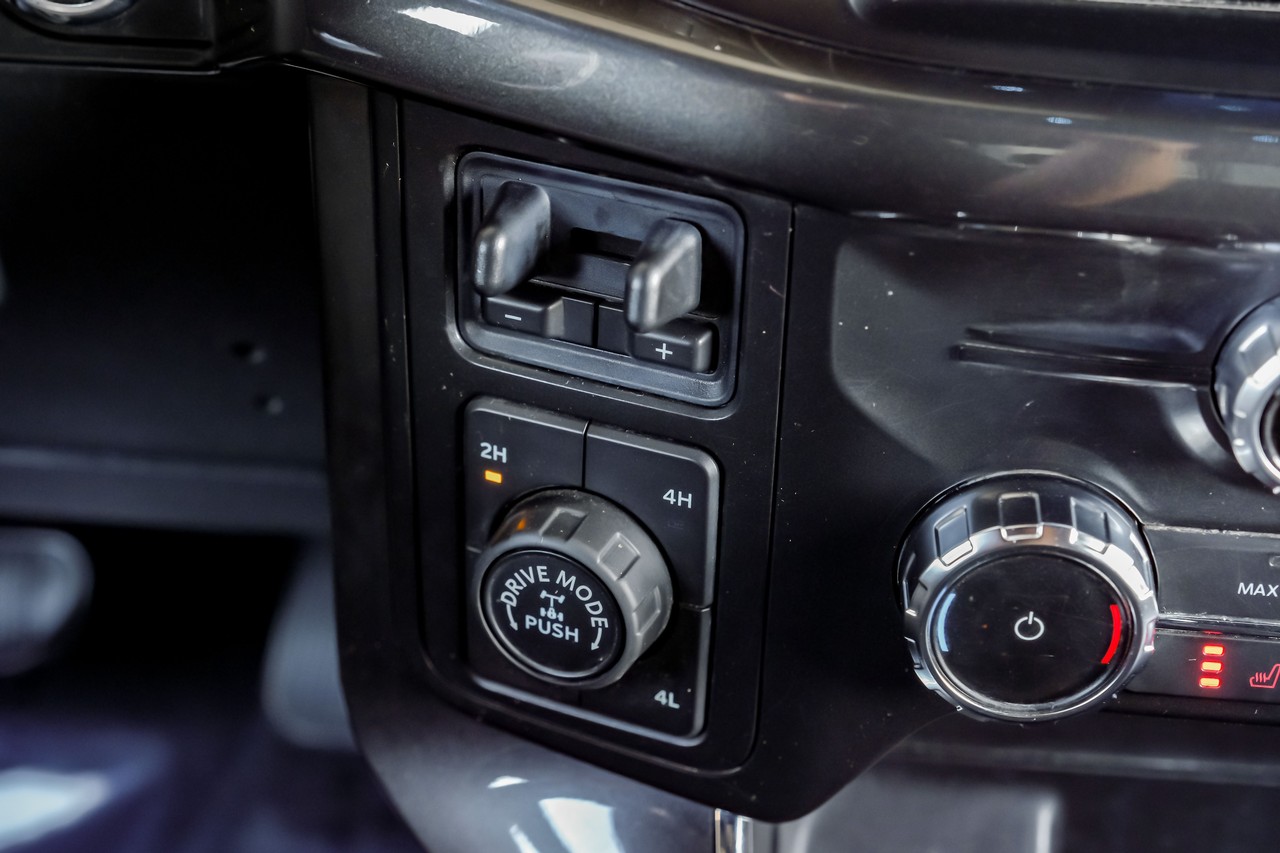 Ford F-150 Vehicle Main Gallery Image 31