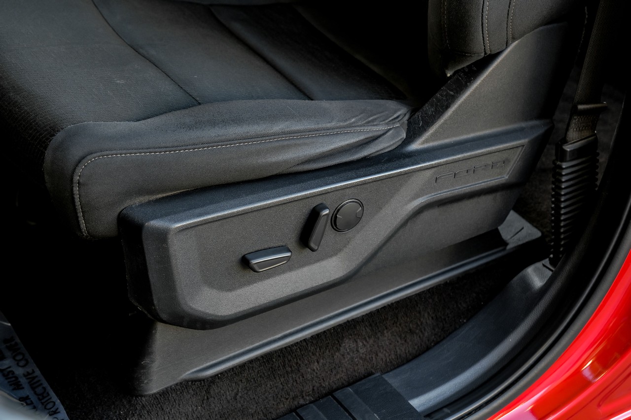 Ford F-150 Vehicle Main Gallery Image 42