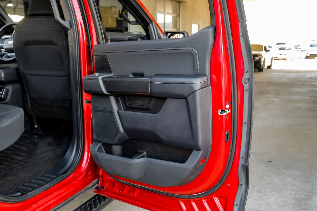 Ford F-150 Vehicle Main Gallery Image 56