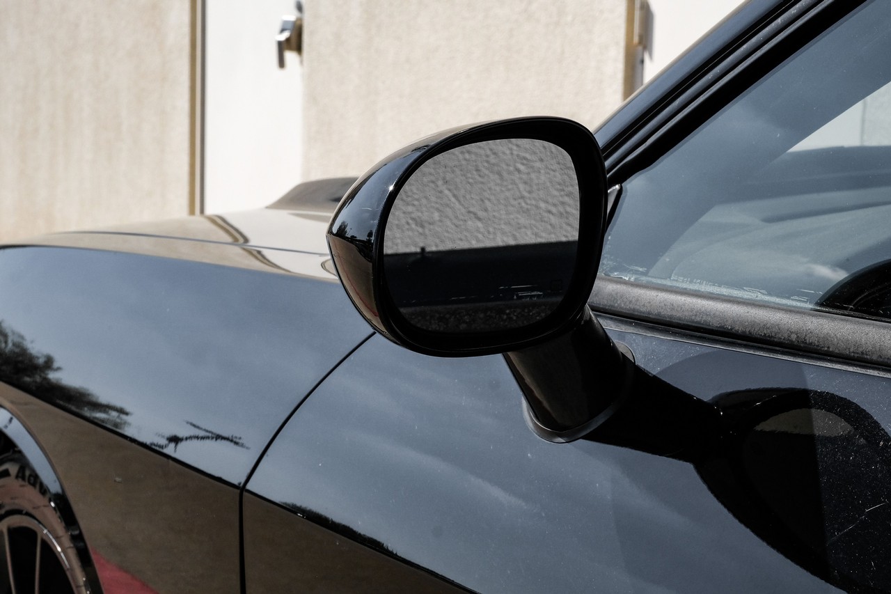 Dodge Challenger Vehicle Main Gallery Image 28