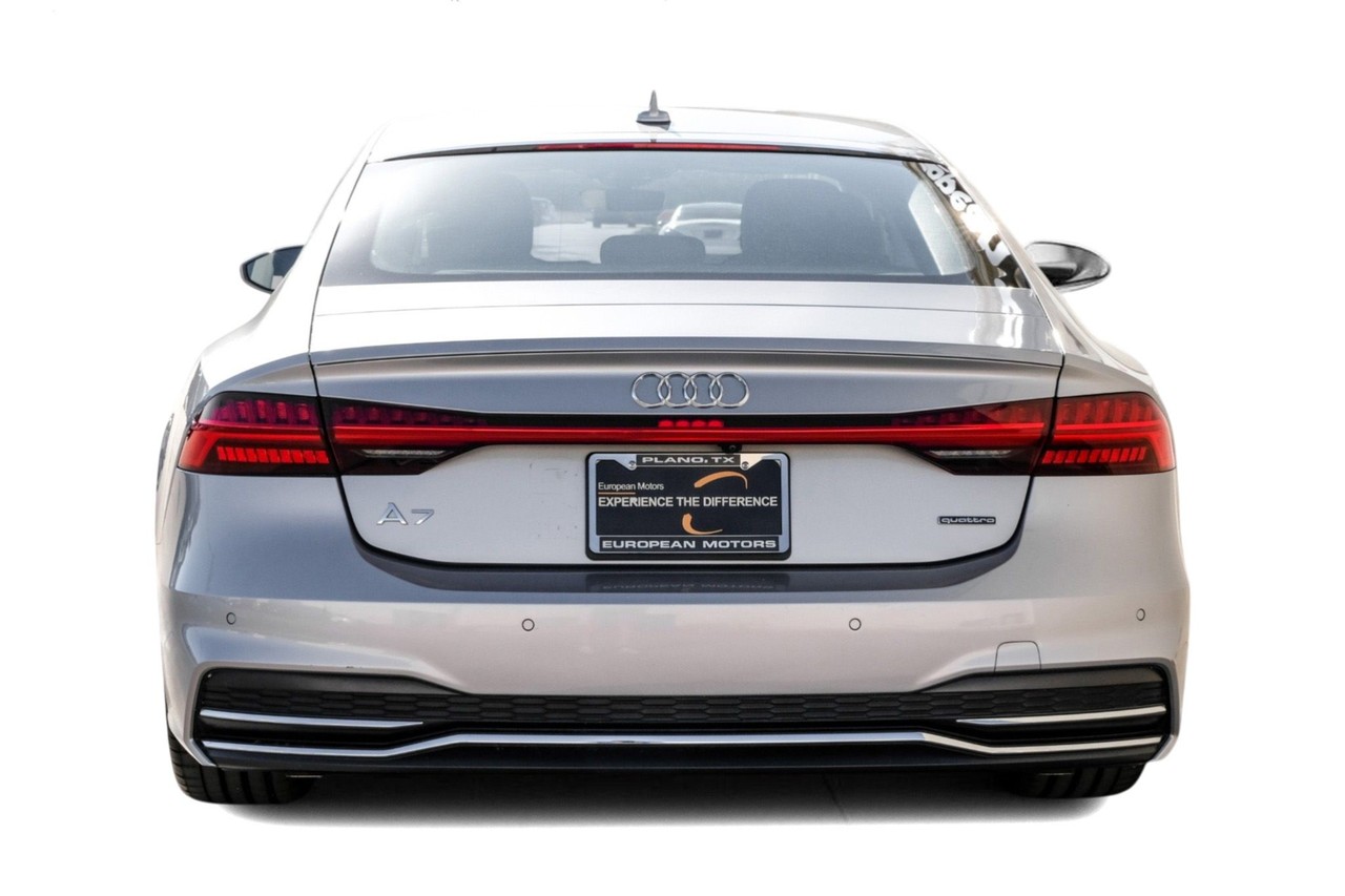 Audi A7 Vehicle Main Gallery Image 10