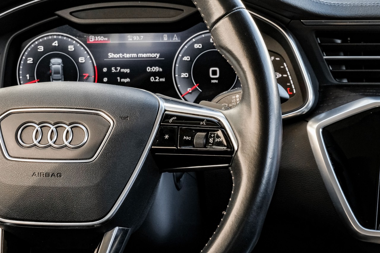 Audi A7 Vehicle Main Gallery Image 19
