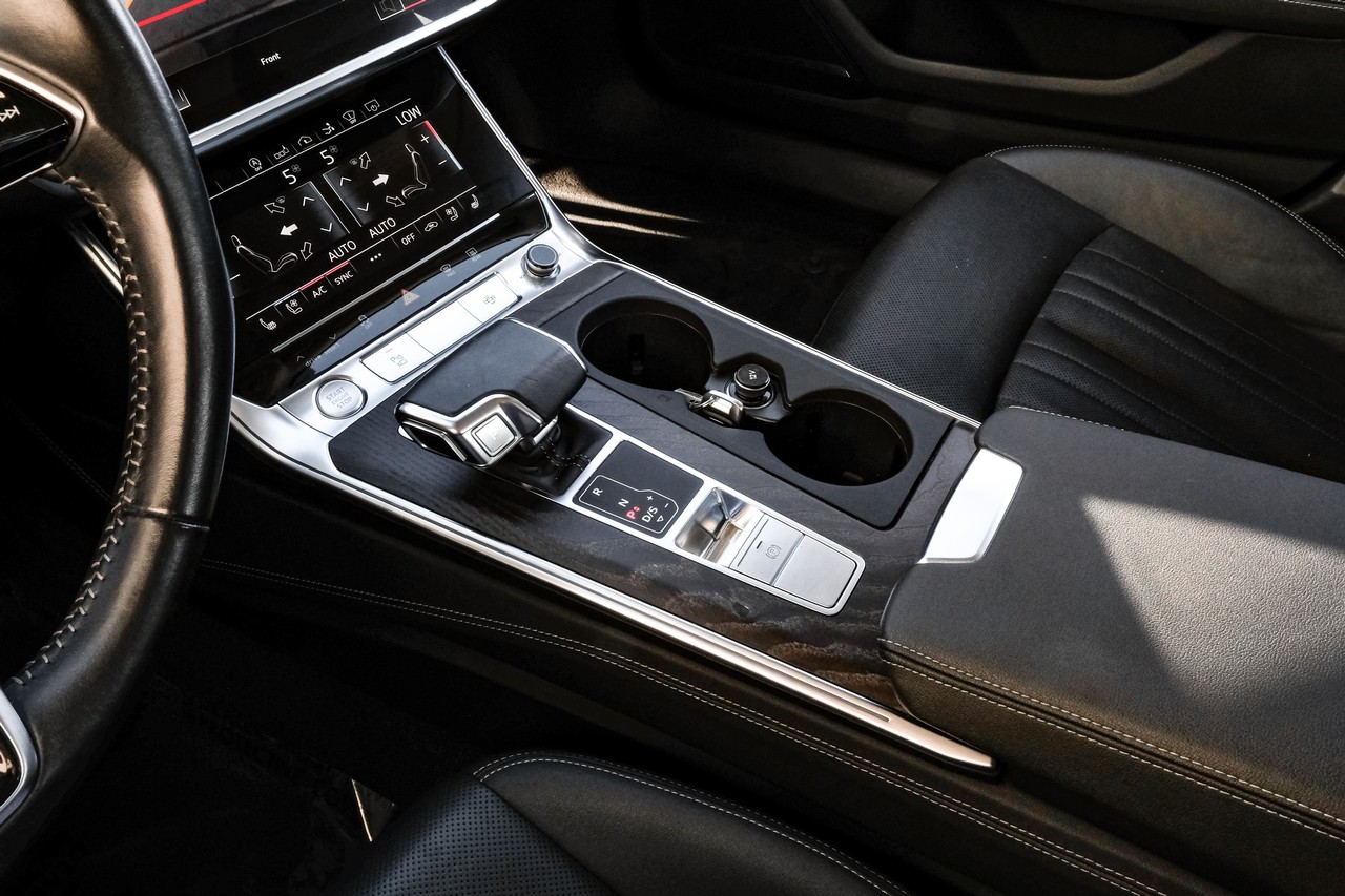Audi A7 Vehicle Main Gallery Image 27