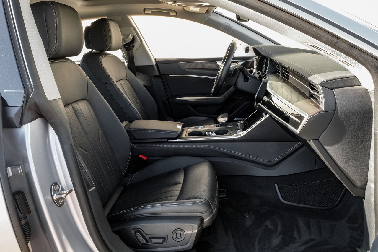 Audi A7 Vehicle Main Gallery Image 35