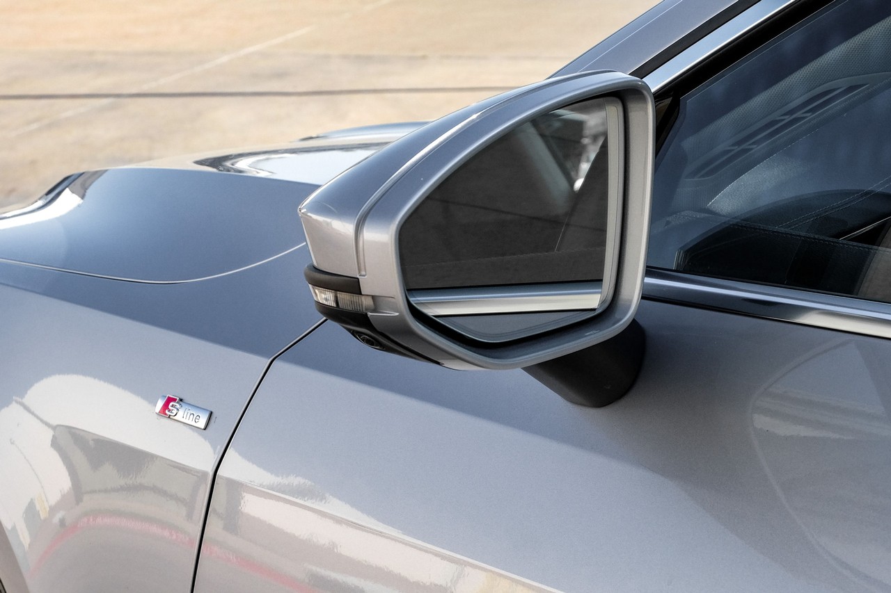 Audi A7 Vehicle Main Gallery Image 44