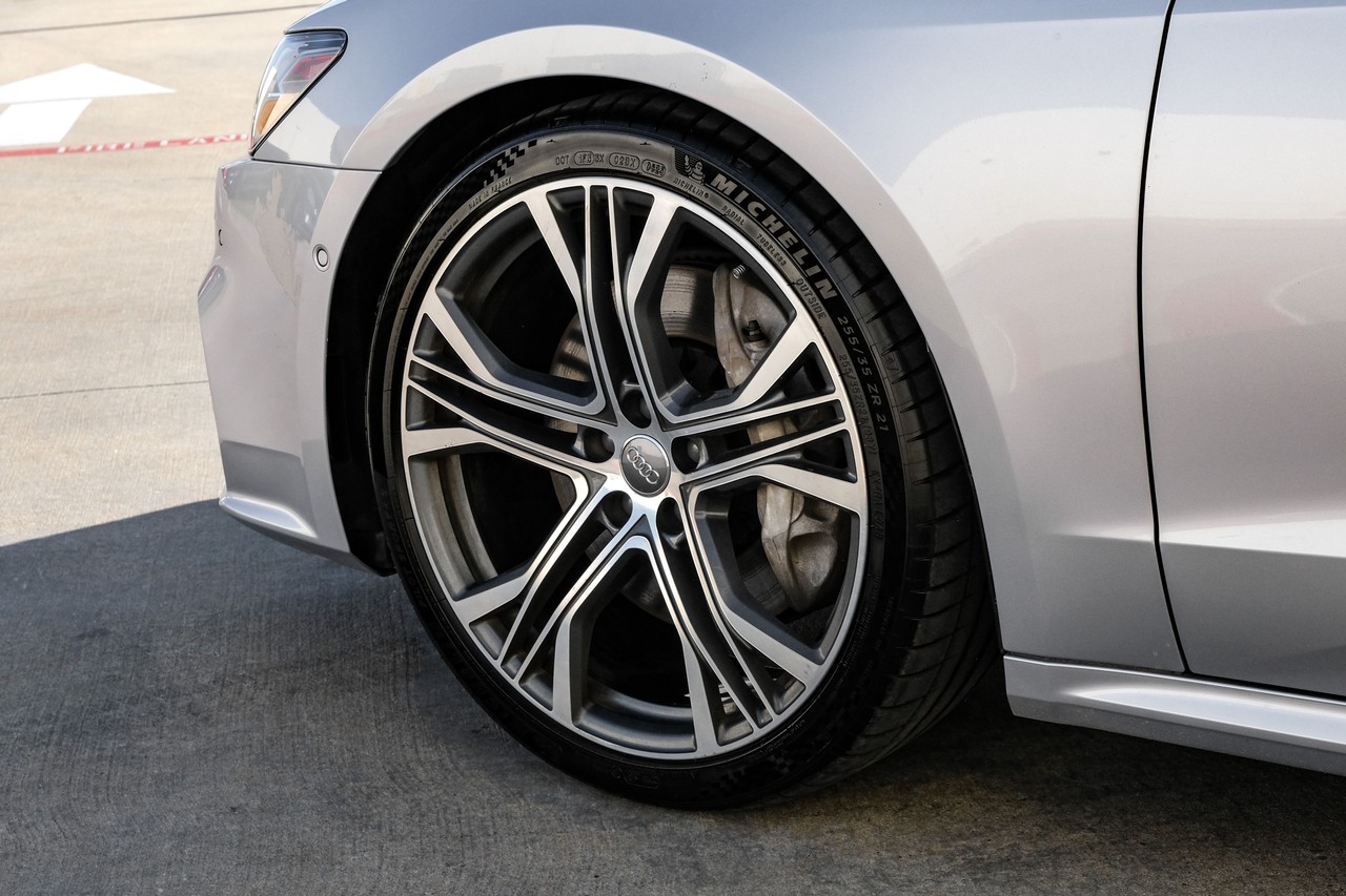 Audi A7 Vehicle Main Gallery Image 56