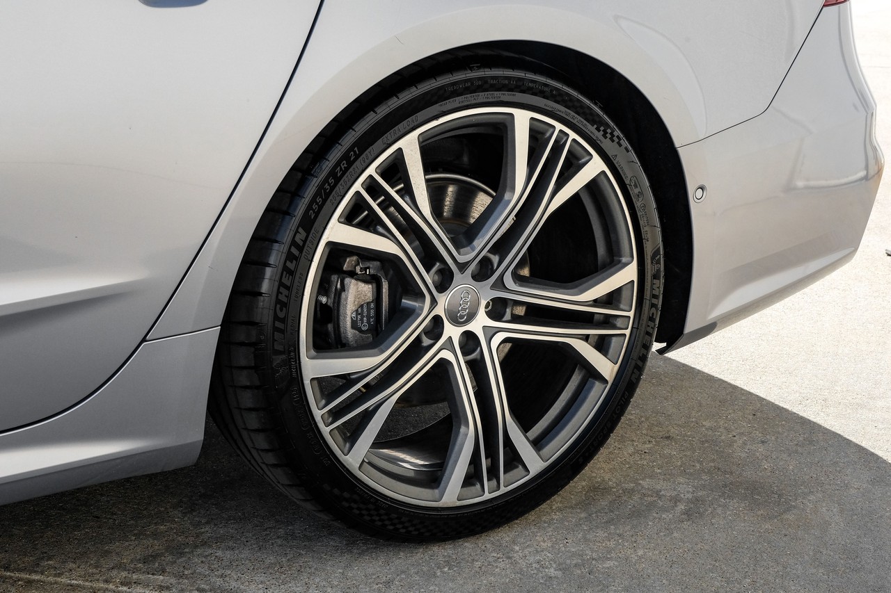 Audi A7 Vehicle Main Gallery Image 57