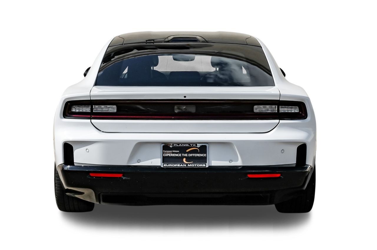 Dodge Charger Daytona Vehicle Main Gallery Image 09