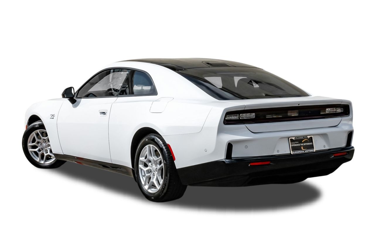 Dodge Charger Daytona Vehicle Main Gallery Image 10