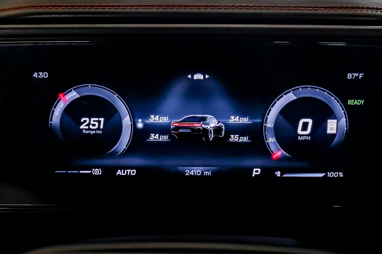 Dodge Charger Daytona Vehicle Main Gallery Image 15