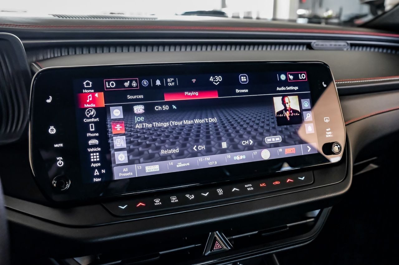 Dodge Charger Daytona Vehicle Main Gallery Image 24