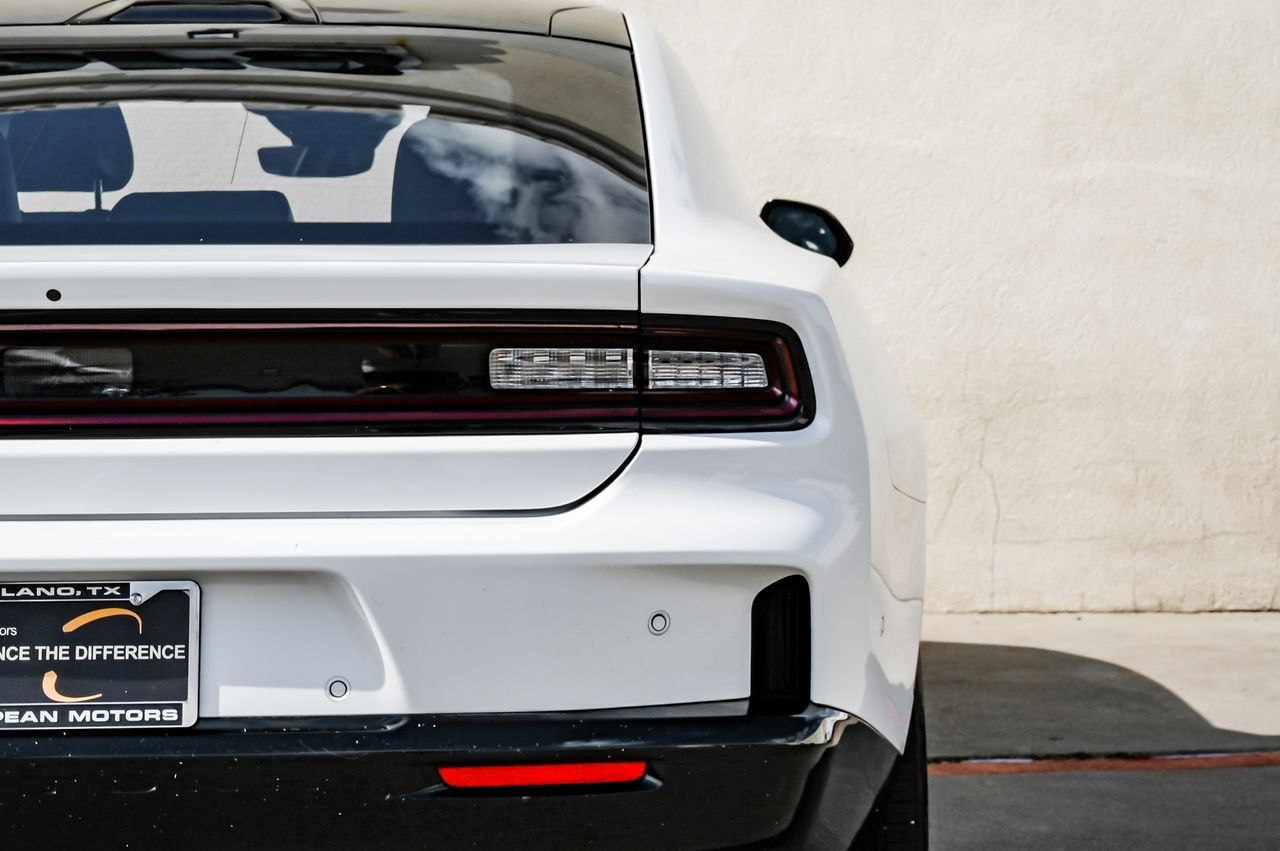 Dodge Charger Daytona Vehicle Main Gallery Image 42