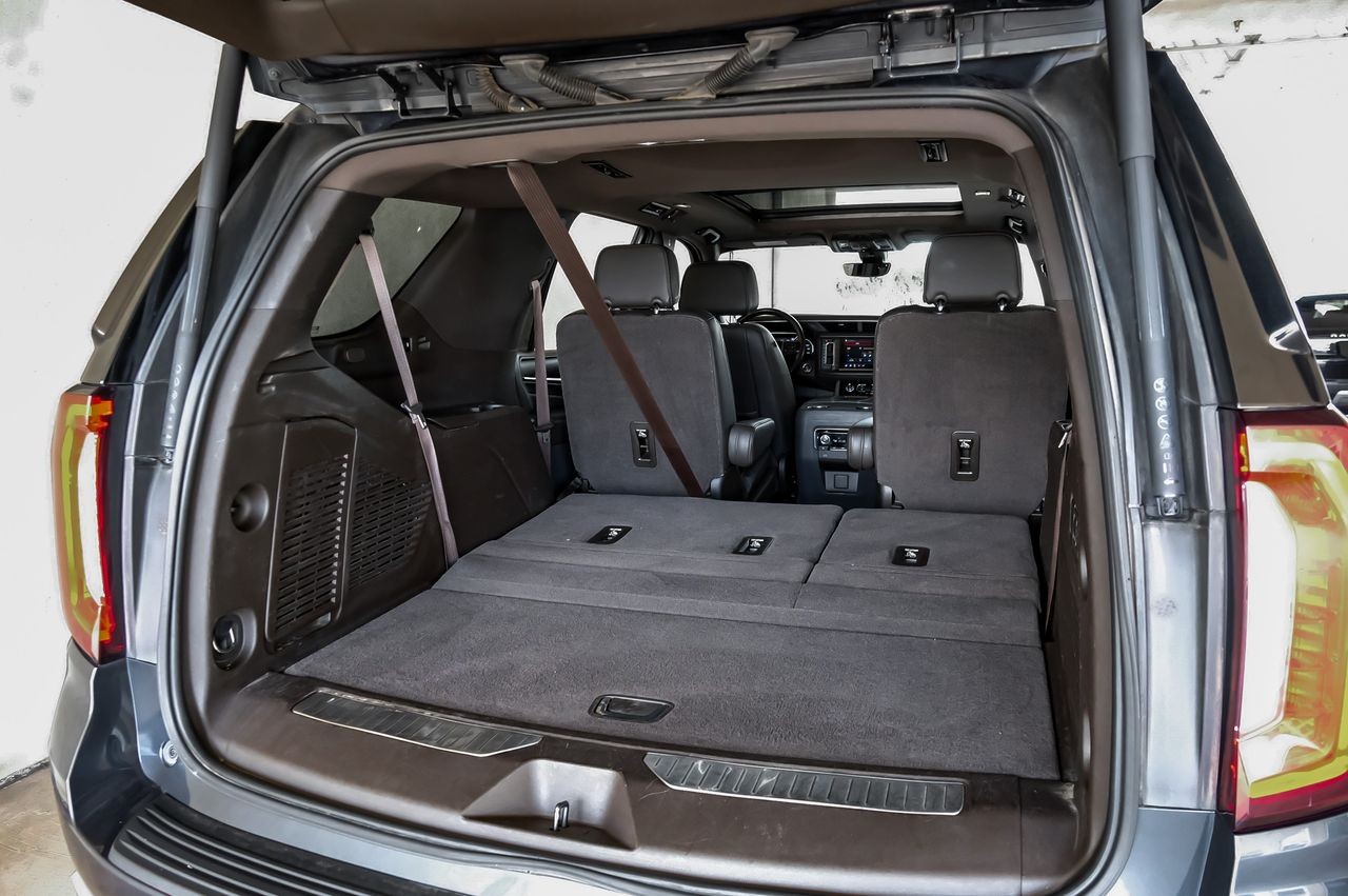 GMC Yukon Vehicle Main Gallery Image 57