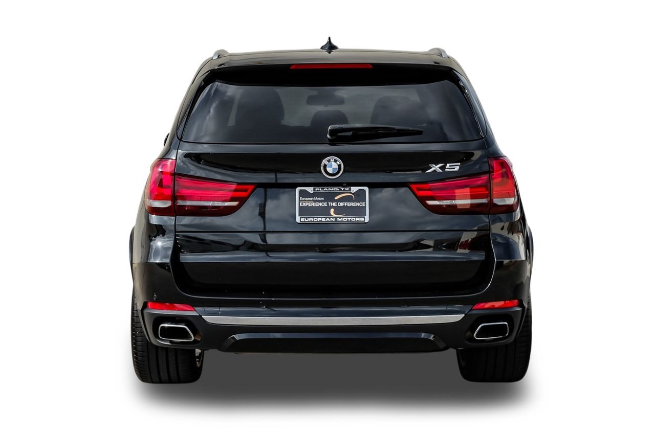 BMW X5 Vehicle Main Gallery Image 10