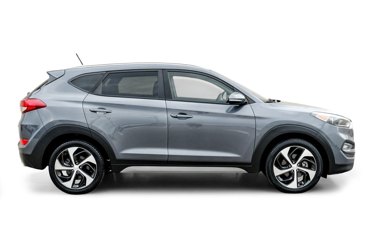 Hyundai Tucson Vehicle Main Gallery Image 07