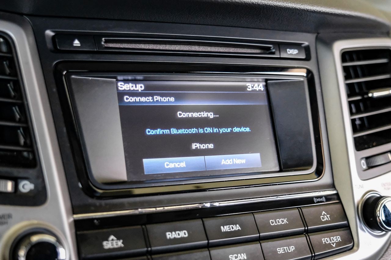 Hyundai Tucson Vehicle Main Gallery Image 31