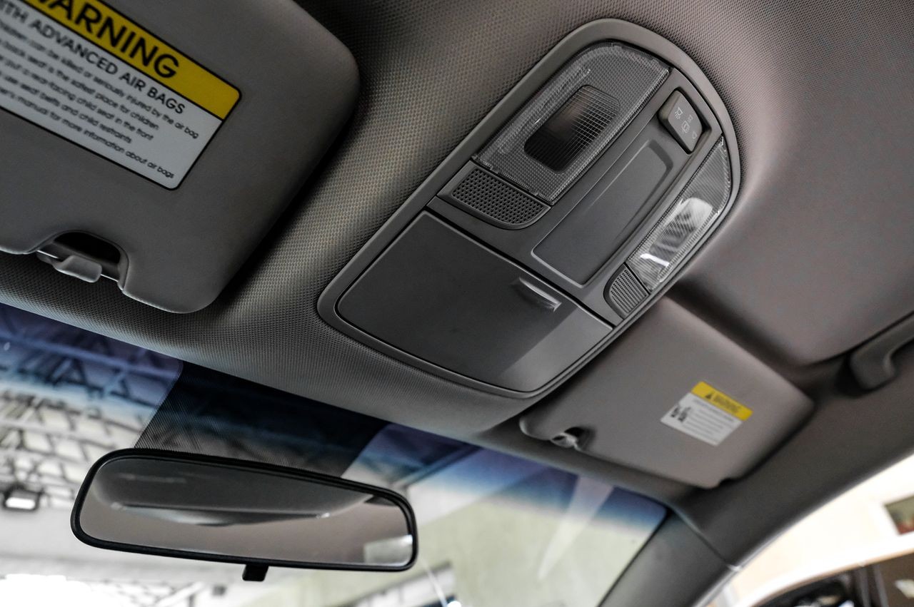 Hyundai Tucson Vehicle Main Gallery Image 34