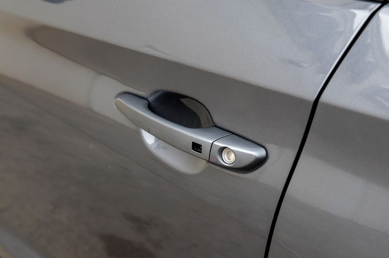 Hyundai Tucson Vehicle Main Gallery Image 44