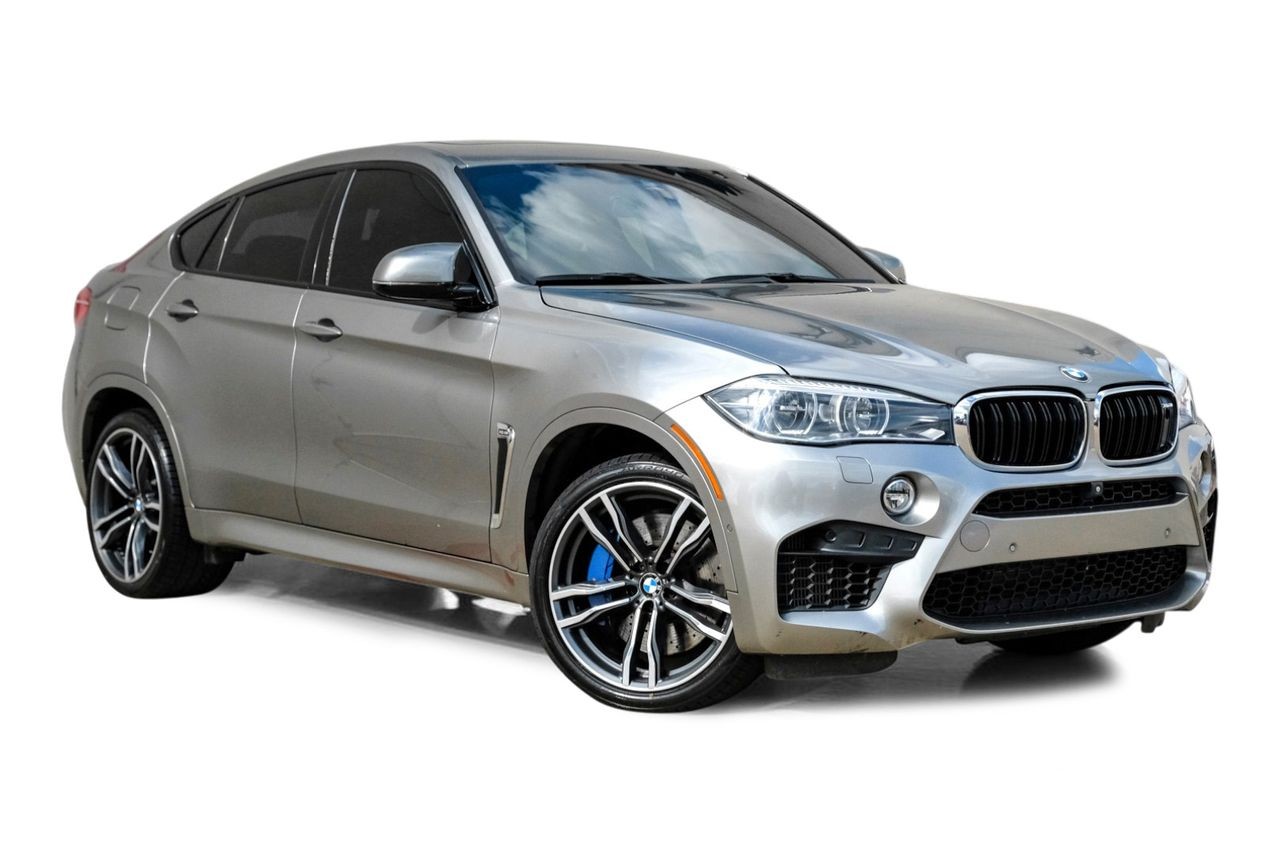 BMW X6 M Vehicle Main Gallery Image 07