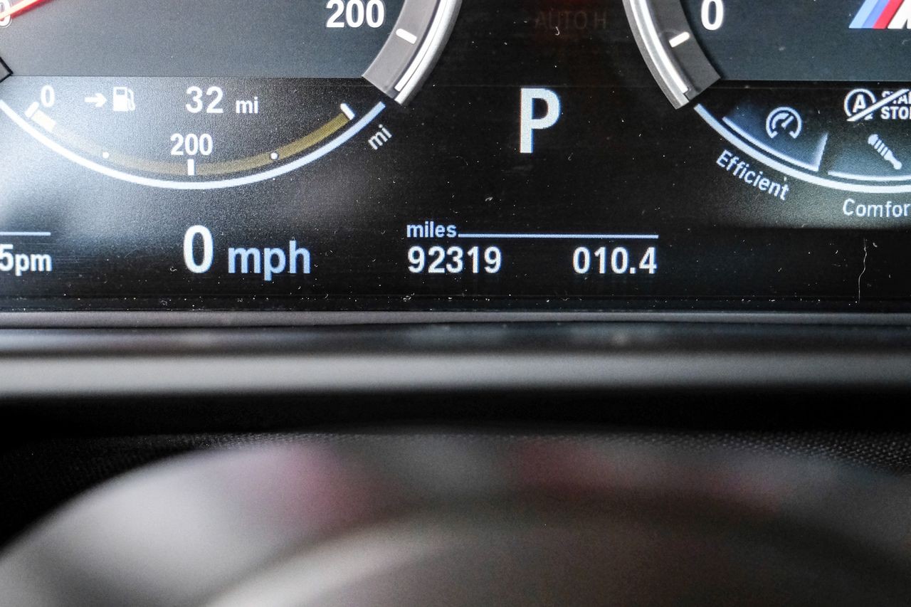 BMW X6 M Vehicle Main Gallery Image 20