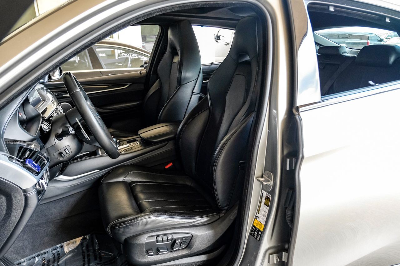 BMW X6 M Vehicle Main Gallery Image 36