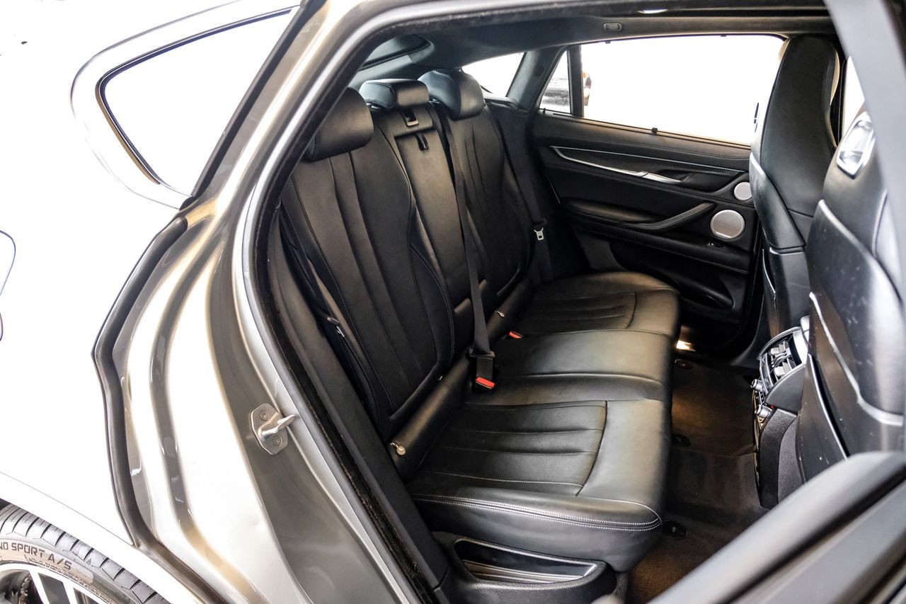 BMW X6 M Vehicle Main Gallery Image 40