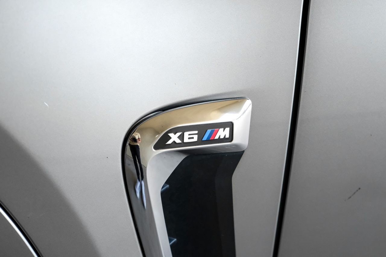 BMW X6 M Vehicle Main Gallery Image 54